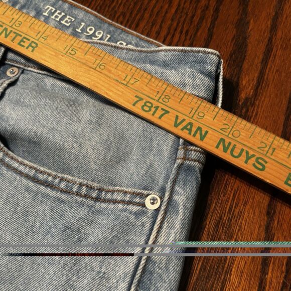 Madewell The 1991 90's Straight-Leg Jean Light Blue Wash Tag 36x32 Actual 38x28 - Picture 10 of 13